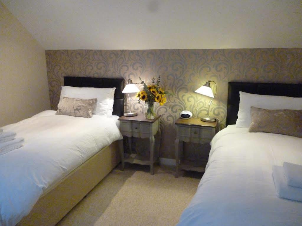 Hotel Newmoor Park à Launceston Extérieur photo